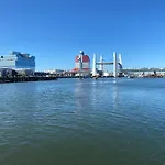 Molloesund - Hausboot Im Herzen Von Goeteborg